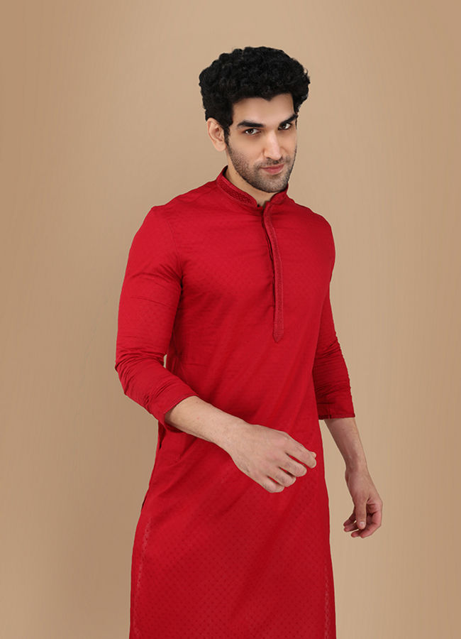 alt message - Manyavar Men Scarlet Red Kurta Set With Neck Detailing image number 0